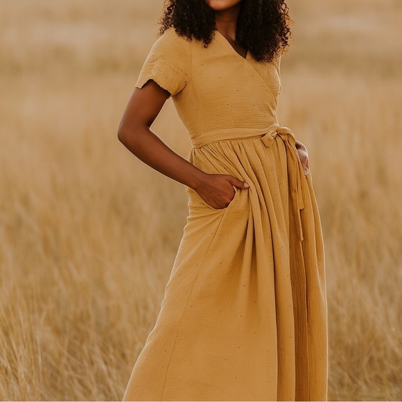 Rylee & cru beige gauzy cotton midi wrap dress - Picture 11 of 12